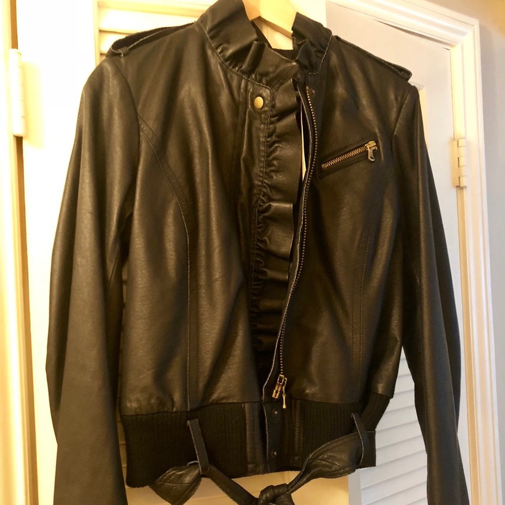 NWT Development Erica Davies Leather Bomber, sz 6